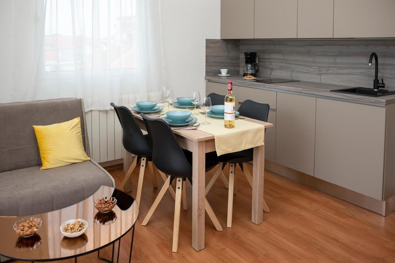 Apartments4You Водице Екстериор снимка
