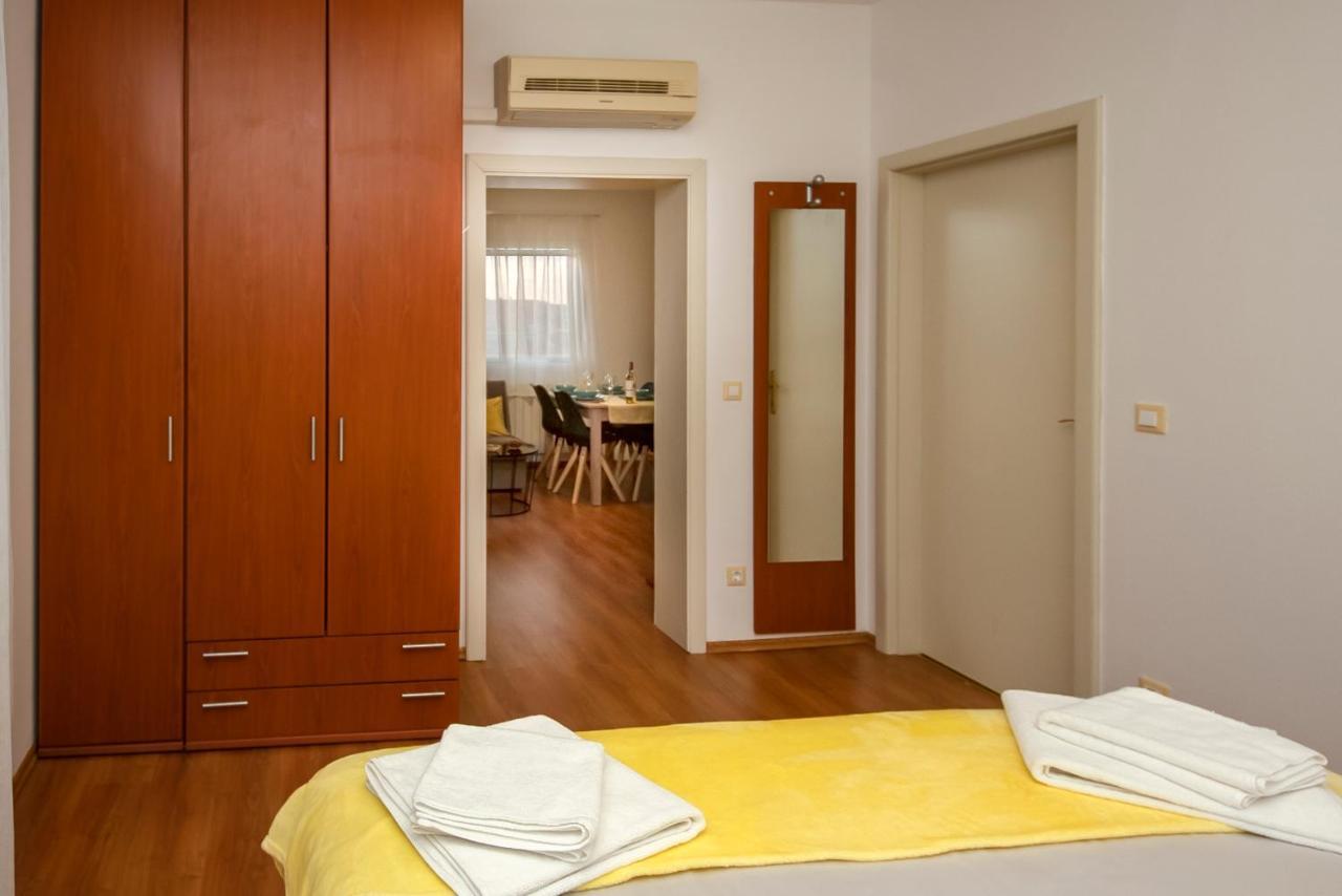 Apartments4You Водице Екстериор снимка