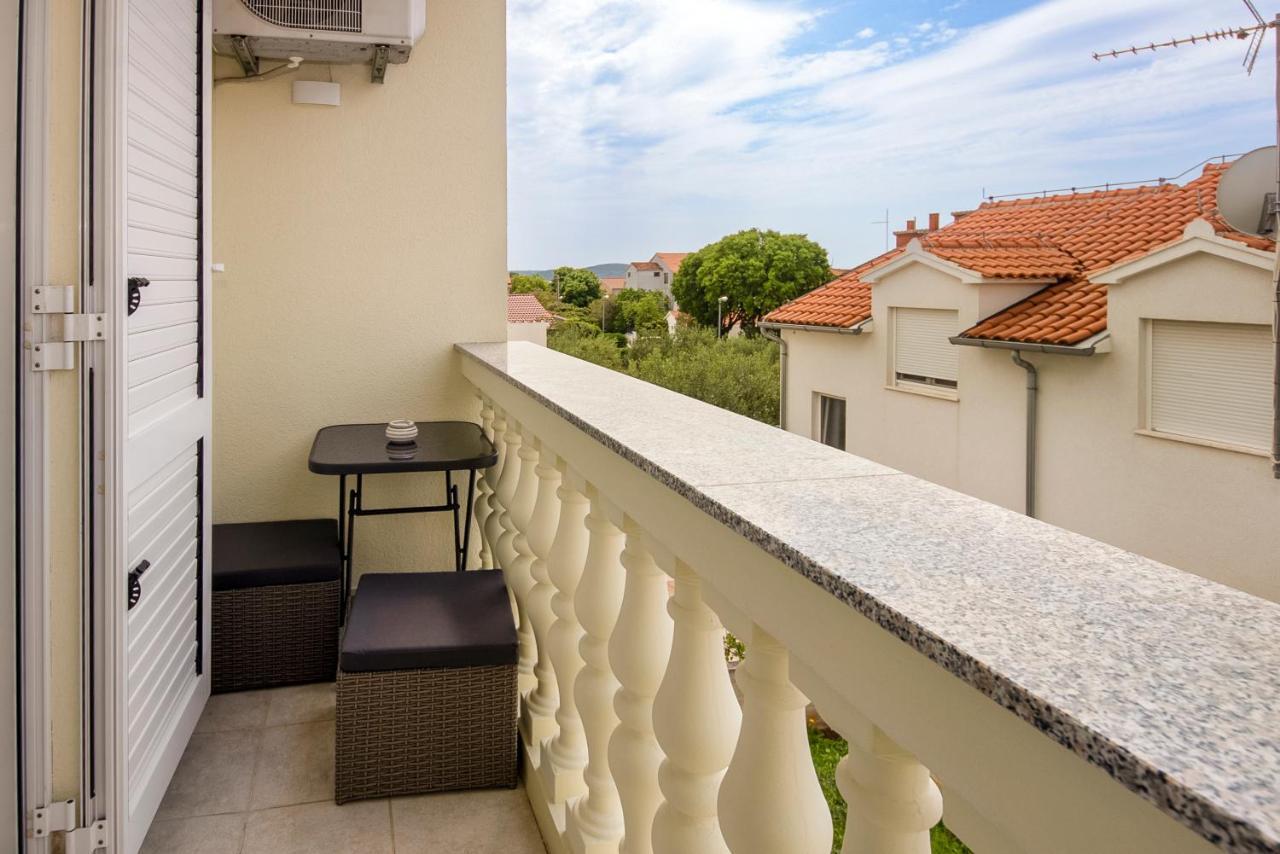 Apartments4You Водице Екстериор снимка