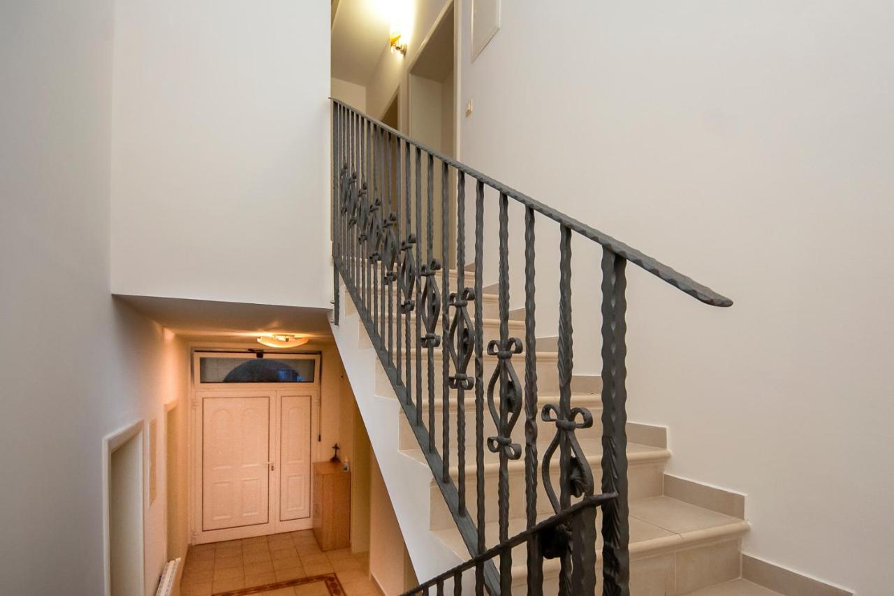 Apartments4You Водице Екстериор снимка