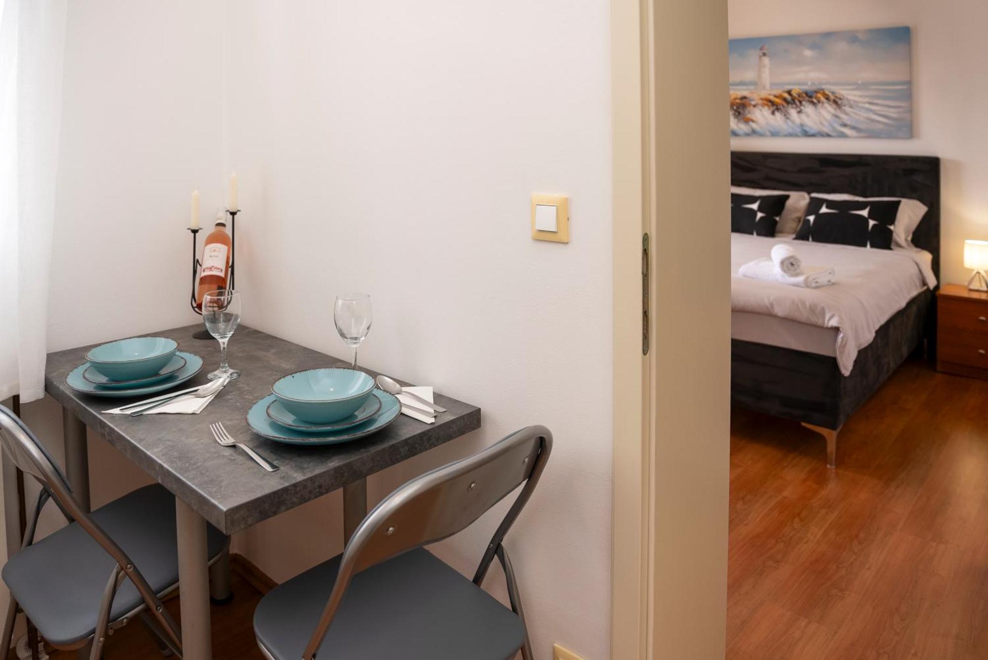 Apartments4You Водице Екстериор снимка